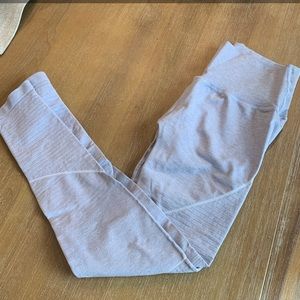 Alphalete revival leggings - lilac